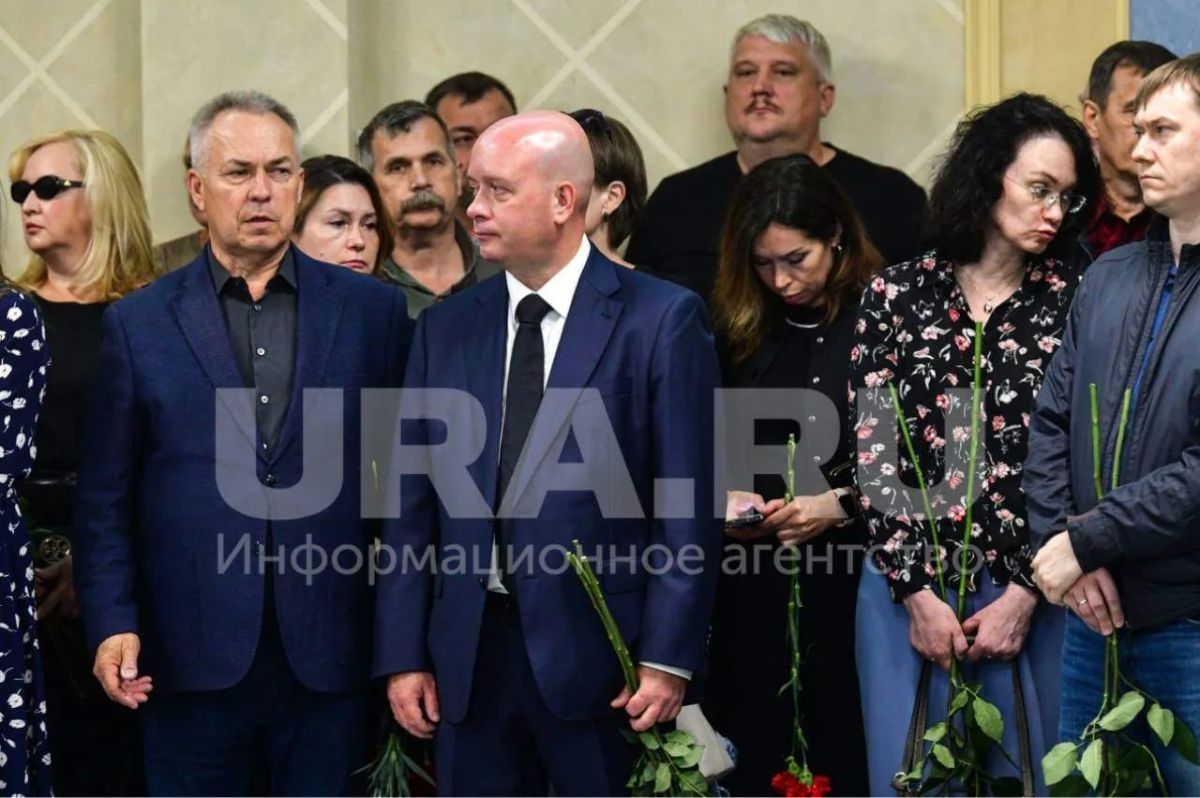 Свердловский экс-замминистра умер, не дождавшись приговора суда по громкому коррупционному делу Свердловский экс-замминистра умер, не дождавшись приговора суда по громкому коррупционному делу