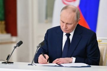 Путин подписал закон об упрощенной регистрации авто в Донбассе и Новороссии