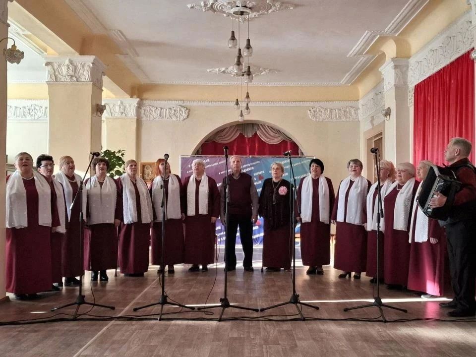 Поздравляем народный хор «Алмаз»! Поздравляем народный хор «Алмаз»!