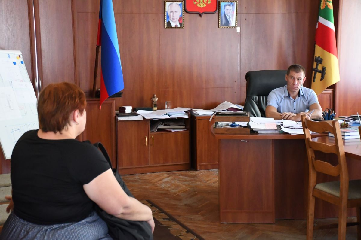 Глава городского округа город Первомайск Сергей Колягин провел очередной личный прием граждан Глава городского округа город Первомайск Сергей Колягин провел очередной личный прием граждан