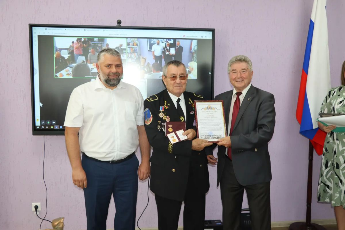 Шахтёрский поклон и память поколений Шахтёрский поклон и память поколений