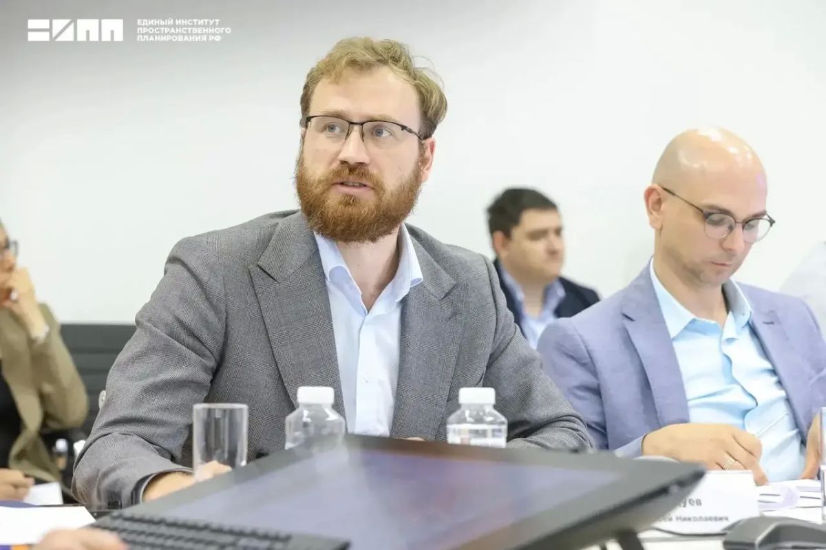 Кременную планируют превратить в промышленный и логистический центр ЛНР Кременную планируют превратить в промышленный и логистический центр ЛНР