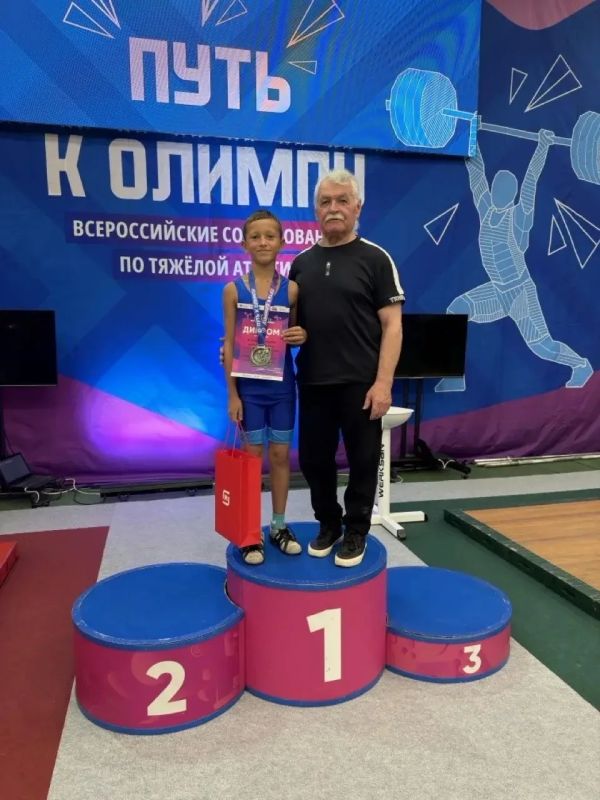 Продолжаем нашу рубрику #ДеломЕдины, в которой мы рассказываем истории обычных людей, чьи поступки и труд вносят значимый вклад в развитие нашего муниципального округа и республики Продолжаем нашу рубрику #ДеломЕдины, в которой мы рассказываем истории обычных людей, чьи поступки и труд вносят значимый вклад в развитие нашего муниципального округа и республики