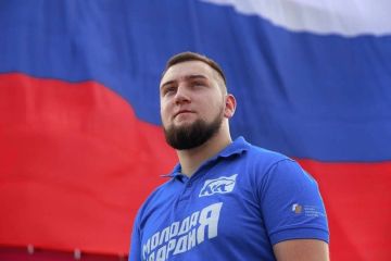 С Днём рождения, Михаил Артёмович!