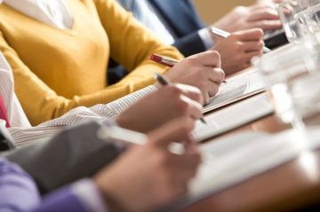 На очередном заседании Экспертно-проверочной комиссии Архивной службы ЛНР были утверждены: