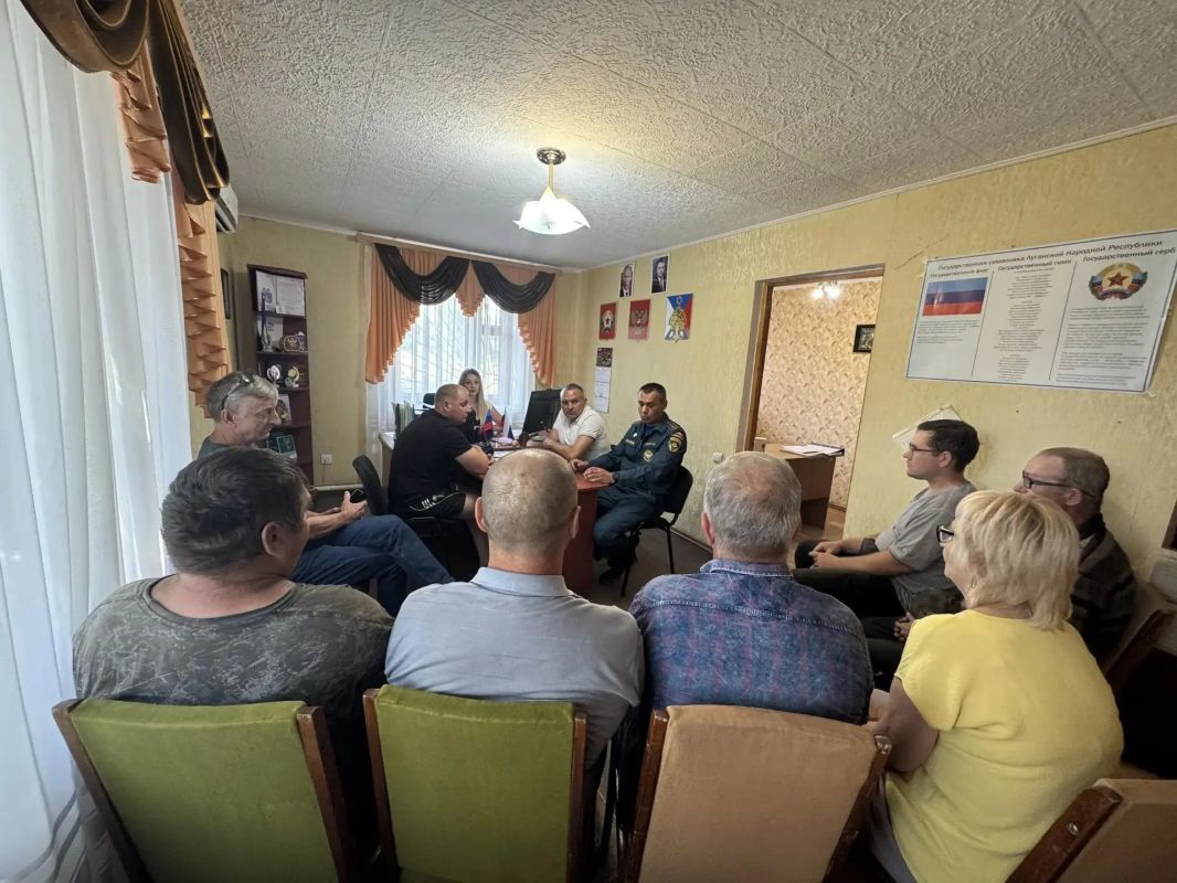 Андрей Рубанцов: По моему поручению в населенных пунктах городского округа продолжается проведение профилактических мероприятий, направленных на предупреждение пожаров и обеспечение безопасности жителей Андрей Рубанцов: По моему поручению в населенных пунктах городского округа продолжается проведение профилактических мероприятий, направленных на предупреждение пожаров и обеспечение безопасности жителей