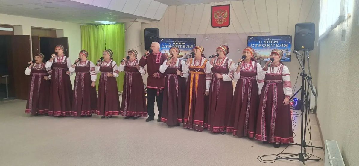 За каждым обновленным объектом – ваш труд: в Славяносербске поздравили строителей с профессиональным праздником За каждым обновленным объектом – ваш труд: в Славяносербске поздравили строителей с профессиональным праздником