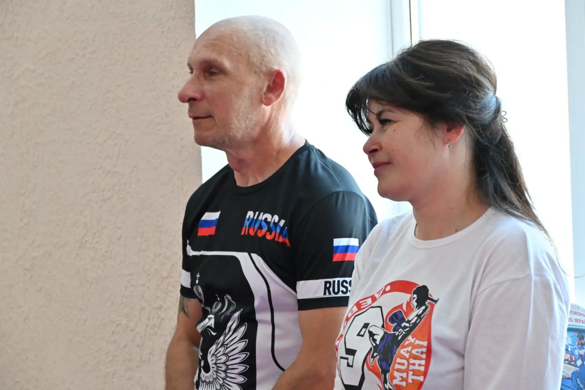 Сила духа и характер: в Брянке прошла открытая тренировка по тайскому боксу в честь Дня физкультурника Сила духа и характер: в Брянке прошла открытая тренировка по тайскому боксу в честь Дня физкультурника
