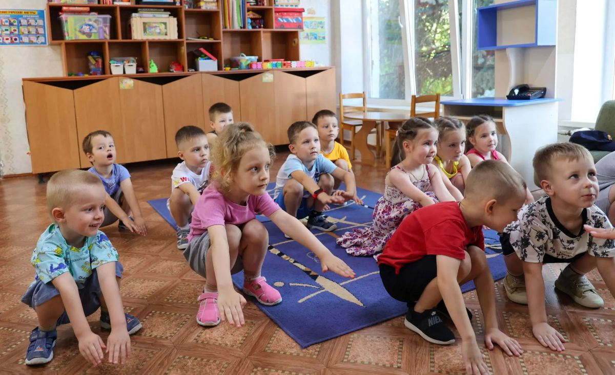 Столичные полицейские присоединились к акции «Зарядка со стражем порядка» Столичные полицейские присоединились к акции «Зарядка со стражем порядка»