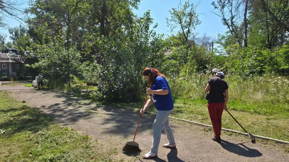 В городе Суходольске проведены работы по благоустройству В городе Суходольске проведены работы по благоустройству