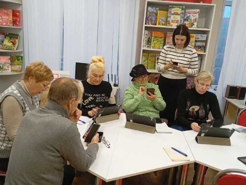 Светлана Гребенькова: Алчевский проект «Азбука Интернета для пенсионеров 2.0» победил в региональном этапе Международной премии #МЫ ВМЕСТЕ Светлана Гребенькова: Алчевский проект «Азбука Интернета для пенсионеров 2.0» победил в региональном этапе Международной премии #МЫ ВМЕСТЕ