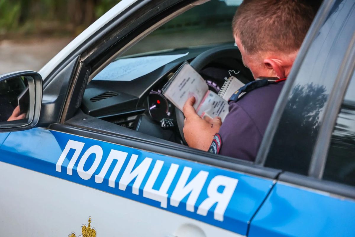 Сотрудники Госавтоинспекции проводят рейды по выявлению нарушений среди водителей мототранспорта Сотрудники Госавтоинспекции проводят рейды по выявлению нарушений среди водителей мототранспорта