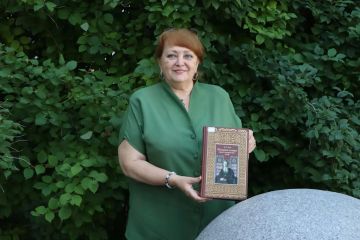 Любимая книга длиною в жизнь: директор Горьковки — о Толковом словаре Даля