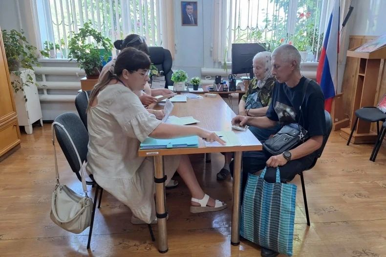 Социальная поддержка на местах: Филиал №15 РЦСЗН проводит выездные приёмы граждан Социальная поддержка на местах: Филиал №15 РЦСЗН проводит выездные приёмы граждан