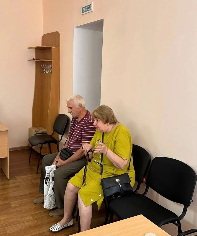 В Ровеньках состоялся личный приём граждан В Ровеньках состоялся личный приём граждан