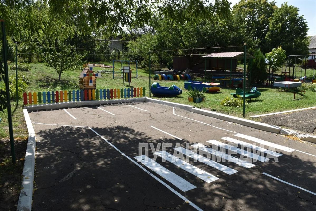 В Кировске проведена оценка готовности образовательных учреждений к новому 2026/2027 учебному году В Кировске проведена оценка готовности образовательных учреждений к новому 2026/2027 учебному году