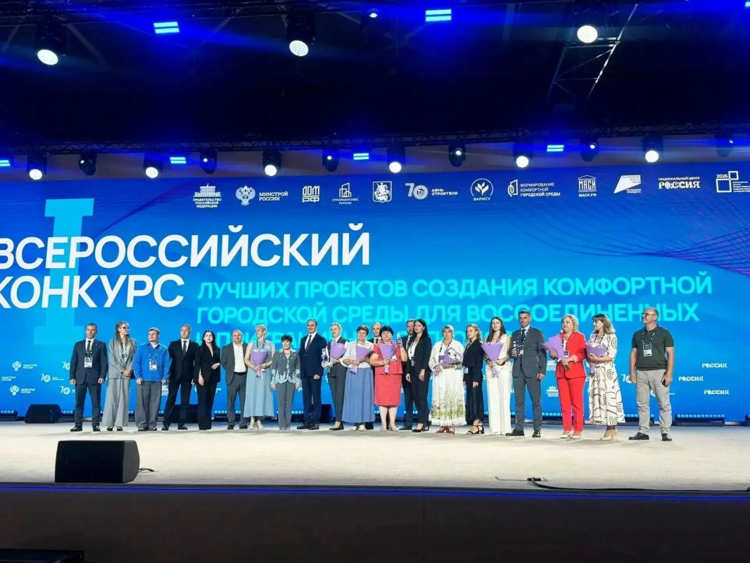 Леонид Пасечник : «В четырех муниципалитетах Луганщины появятся новые современные пространства» Леонид Пасечник : «В четырех муниципалитетах Луганщины появятся новые современные пространства»