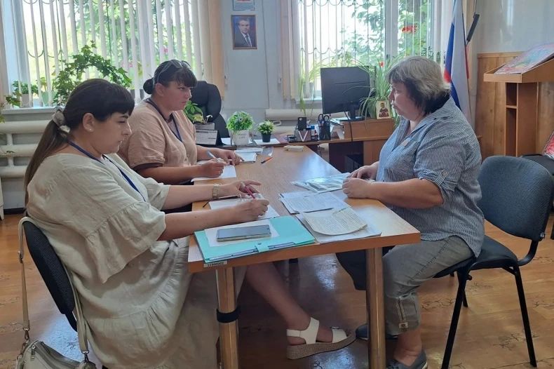 Социальная поддержка на местах: Филиал №15 РЦСЗН проводит выездные приёмы граждан Социальная поддержка на местах: Филиал №15 РЦСЗН проводит выездные приёмы граждан