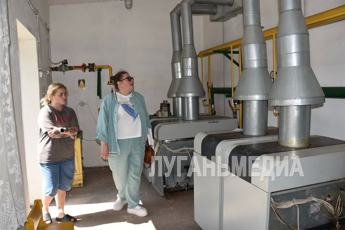 В Кировске проведена оценка готовности образовательных учреждений к новому 2026/2027 учебному году В Кировске проведена оценка готовности образовательных учреждений к новому 2026/2027 учебному году