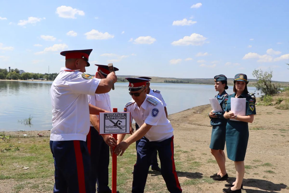 Народные дружинники и сотрудники МЧС провели рейд по водным объектам Лутугинского муниципального округа Народные дружинники и сотрудники МЧС провели рейд по водным объектам Лутугинского муниципального округа