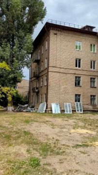 В Молодогвардейске капитально ремонтируют социальное общежитие