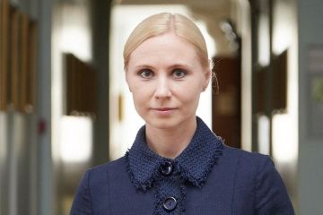 Сегодня День Рождения отмечает Анна Николаевна Рослякова — первый заместитель Руководителя Администрации Главы Луганской Народной Республики