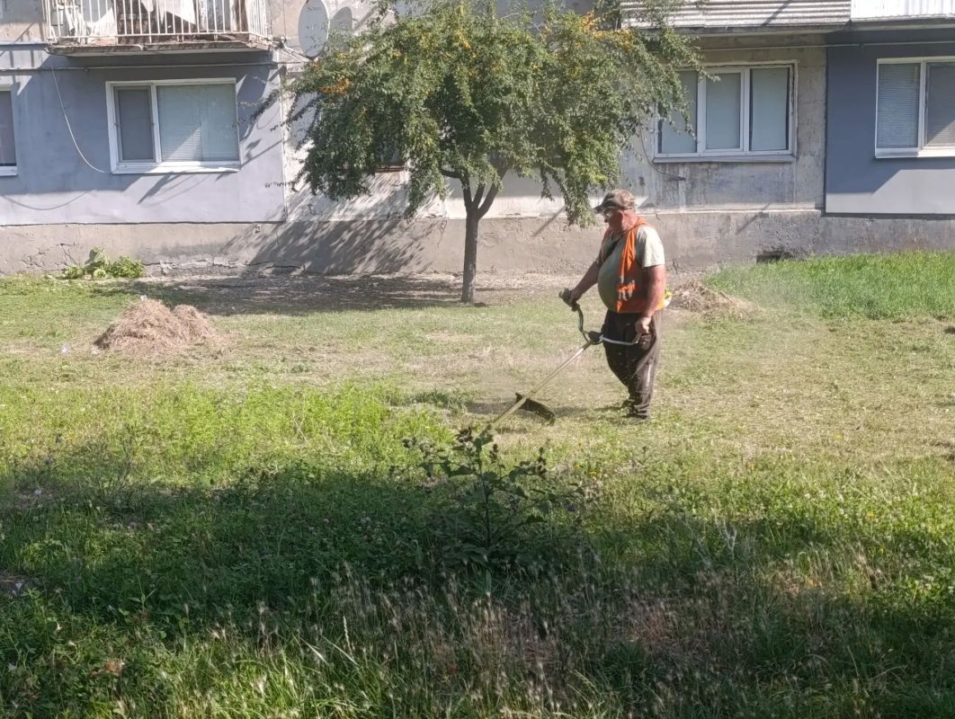 Благоустройство городского округа город Ровеньки продолжается Благоустройство городского округа город Ровеньки продолжается