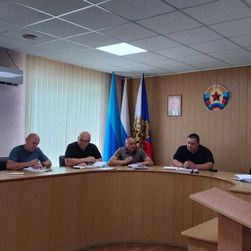 В Администрации города Ровеньки состоялось заседание антитеррористической комиссии В Администрации города Ровеньки состоялось заседание антитеррористической комиссии