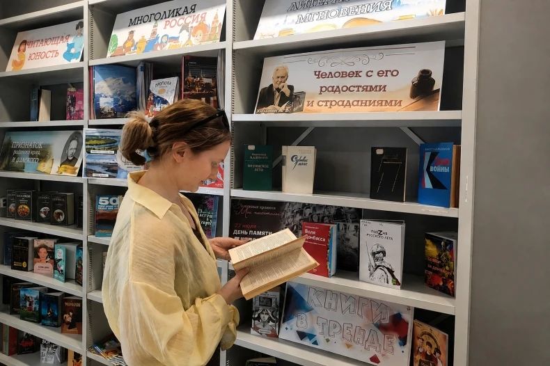 Книжно-биографическая выставка «Человек с его радостями и страданиями» к 110-летнему юбилею А.В. Калинина открылась в библиотеке