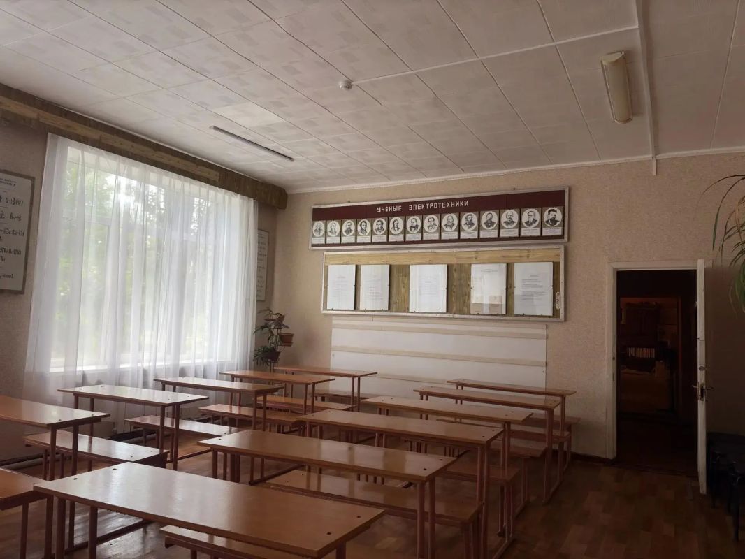 В преддверии нового учебного года в Кировске проверили готовность образовательных учреждений городского округа к новому учебному году В преддверии нового учебного года в Кировске проверили готовность образовательных учреждений городского округа к новому учебному году