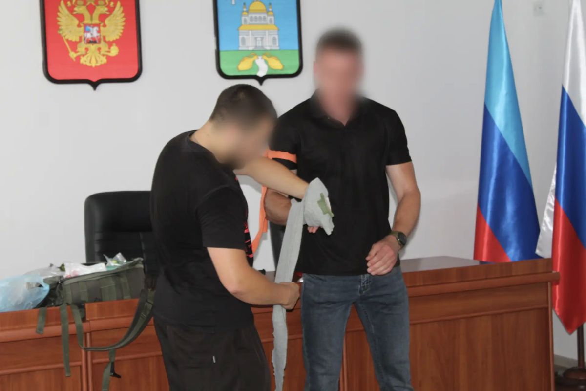 Сегодня военнослужащие провели обучение по тактической медицине для муниципальных служащих Администрации Новопсковского муниципального округа Сегодня военнослужащие провели обучение по тактической медицине для муниципальных служащих Администрации Новопсковского муниципального округа