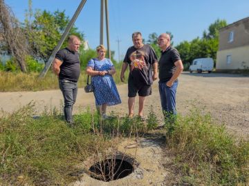Встреча с жителями. В Совет городского округа город Лисичанск поступило обращение жителей района «Шахты им. Д.Ф. Мельникова» с просьбой оказать содействие в решении проблемы водоснабжения