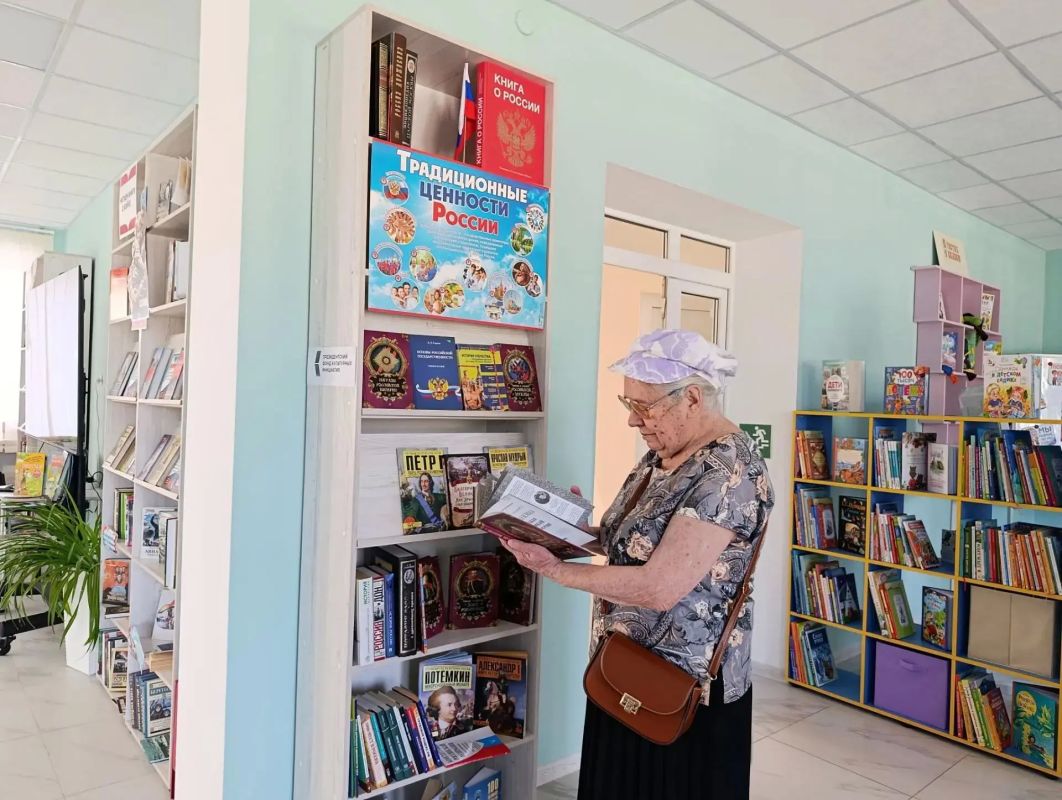Погружение в историю: приглашаем на выставку «Символы России — вехи истории» Погружение в историю: приглашаем на выставку «Символы России — вехи истории»