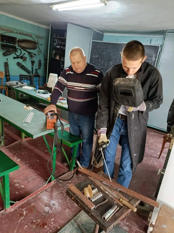 В ГБПОО ЛНР «Штэровский энергетический техникум» продолжается прием абитуриентов В ГБПОО ЛНР «Штэровский энергетический техникум» продолжается прием абитуриентов