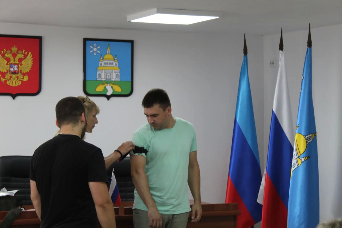 Сегодня военнослужащие провели обучение по тактической медицине для муниципальных служащих Администрации Новопсковского муниципального округа Сегодня военнослужащие провели обучение по тактической медицине для муниципальных служащих Администрации Новопсковского муниципального округа