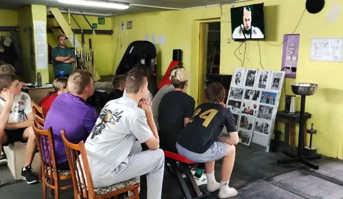 В МБУ ДО «РСШ» состоялось мероприятие, приуроченное ко Дню рождения тяжелой атлетики в России В МБУ ДО «РСШ» состоялось мероприятие, приуроченное ко Дню рождения тяжелой атлетики в России