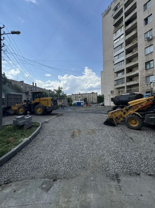 Системно продолжается работа по улучшению качества жизни в Краснодонском муниципальном округе Системно продолжается работа по улучшению качества жизни в Краснодонском муниципальном округе