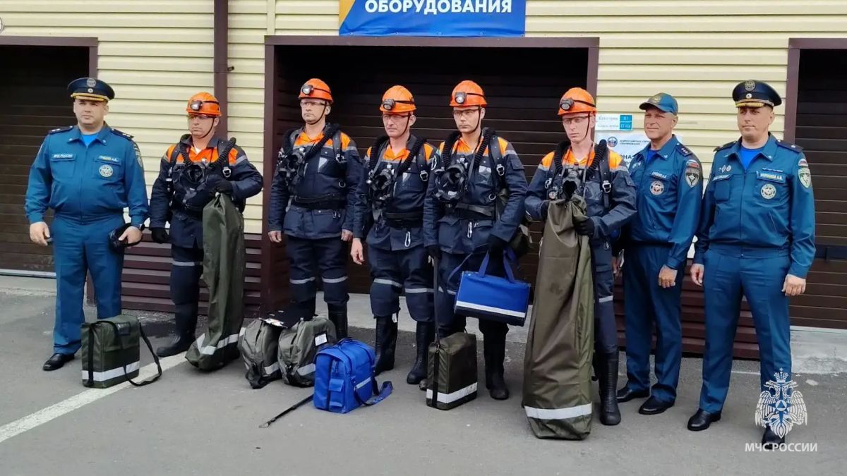 Горноспасатели республики достойно выступили на Всероссийских соревнованиях Горноспасатели республики достойно выступили на Всероссийских соревнованиях