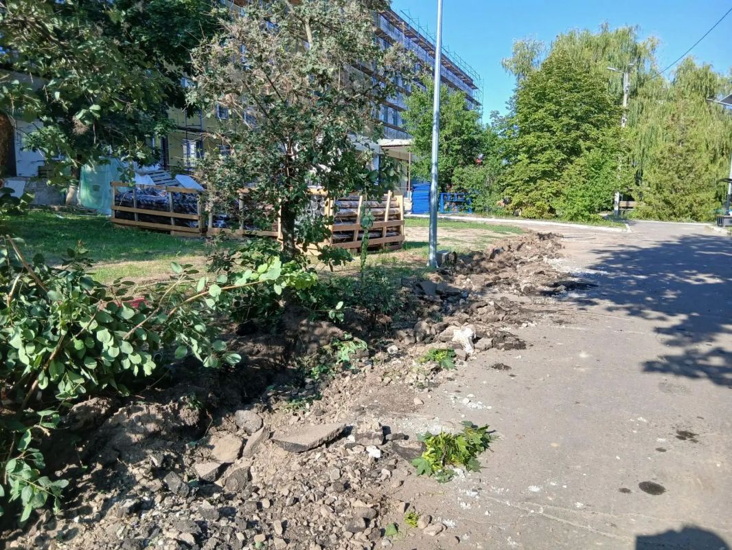 В Центральной районной больнице стартовал ремонт внутрибольничных проездов В Центральной районной больнице стартовал ремонт внутрибольничных проездов