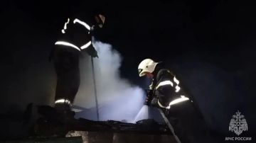 В Антраците этой ночью загорелся легковой автомобиль