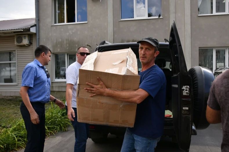 В Свердловское родильное отделение при поддержке Красноярского края передана гуманитарная помощь В Свердловское родильное отделение при поддержке Красноярского края передана гуманитарная помощь