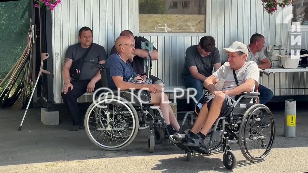 Ветераны СВО с инвалидностью из ЛНР получили возможность вернуть мобильность благодаря проекту «Свобода движения», направленному на обучение и переобучение вождению автомобилей с ручным управлением