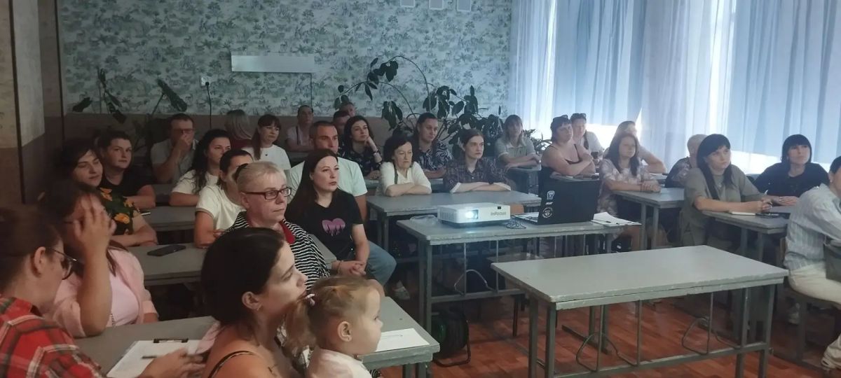 В Молодогвардейске проведено общешкольное родительское собрание В Молодогвардейске проведено общешкольное родительское собрание