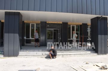 В Зимогорьевской школе продолжается капитальный ремонт