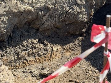 В Краснодоне готовят основания под новые опоры освещения автовокзала