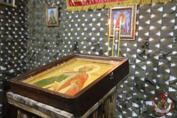 Священнослужитель совершил таинство крещения для росгвардейцев в ЛНР
