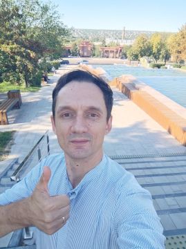 Егор Бабкин: Сквер имени Борцов Революции — одно из общественных пространств Луганска, знакомое многим поколениям горожан