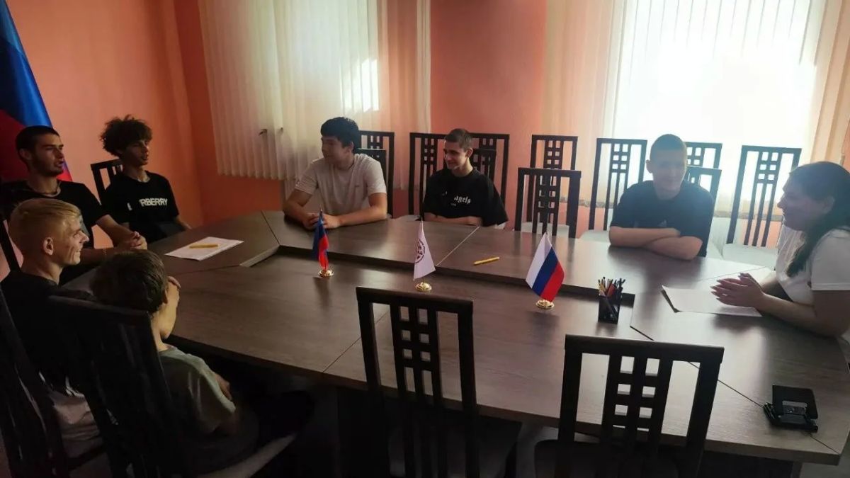 В молодёжном центре прошла лекция "Вредные привычки и терроризм" В молодёжном центре прошла лекция "Вредные привычки и терроризм"