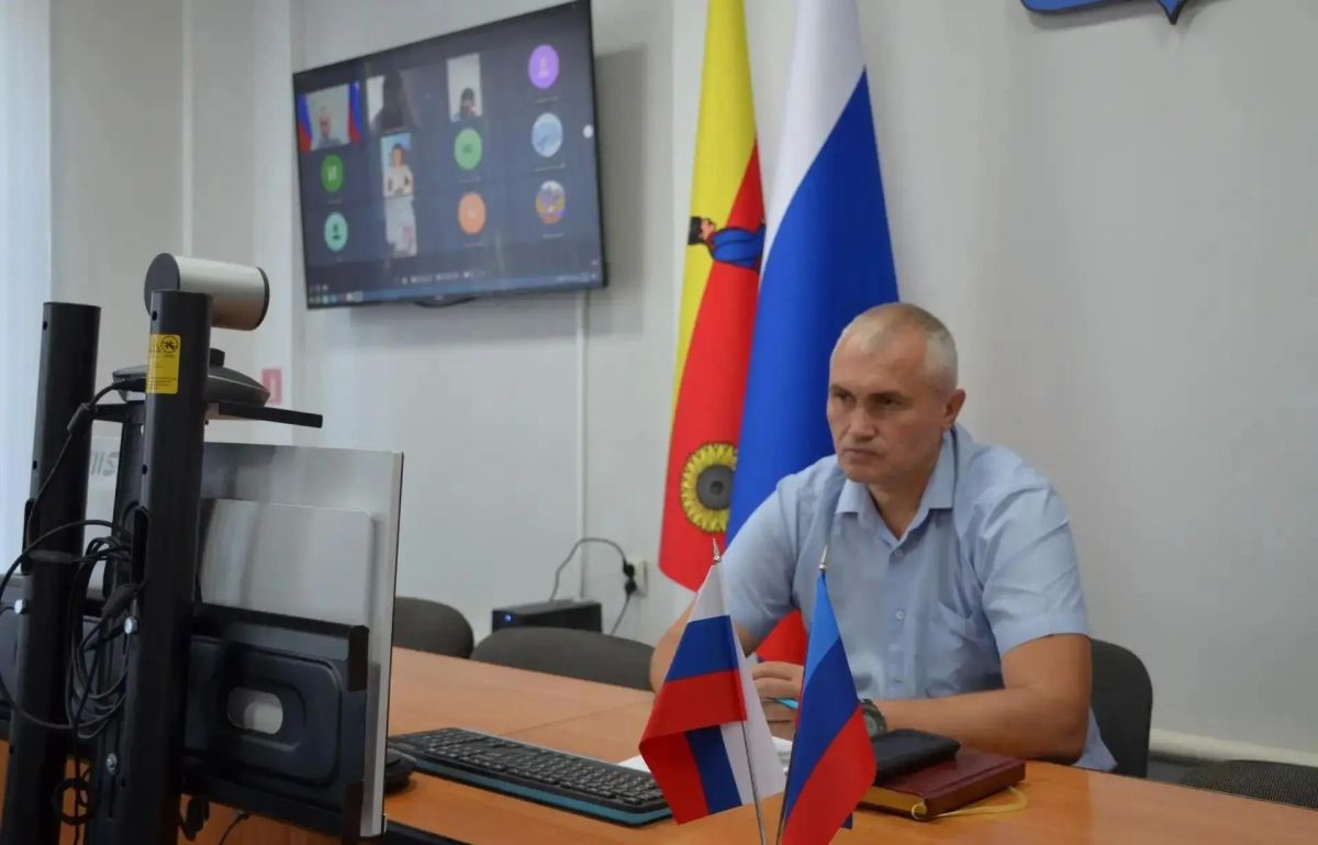 В Новоайдарском округе подготовили команду общественных наблюдателей к выборам В Новоайдарском округе подготовили команду общественных наблюдателей к выборам