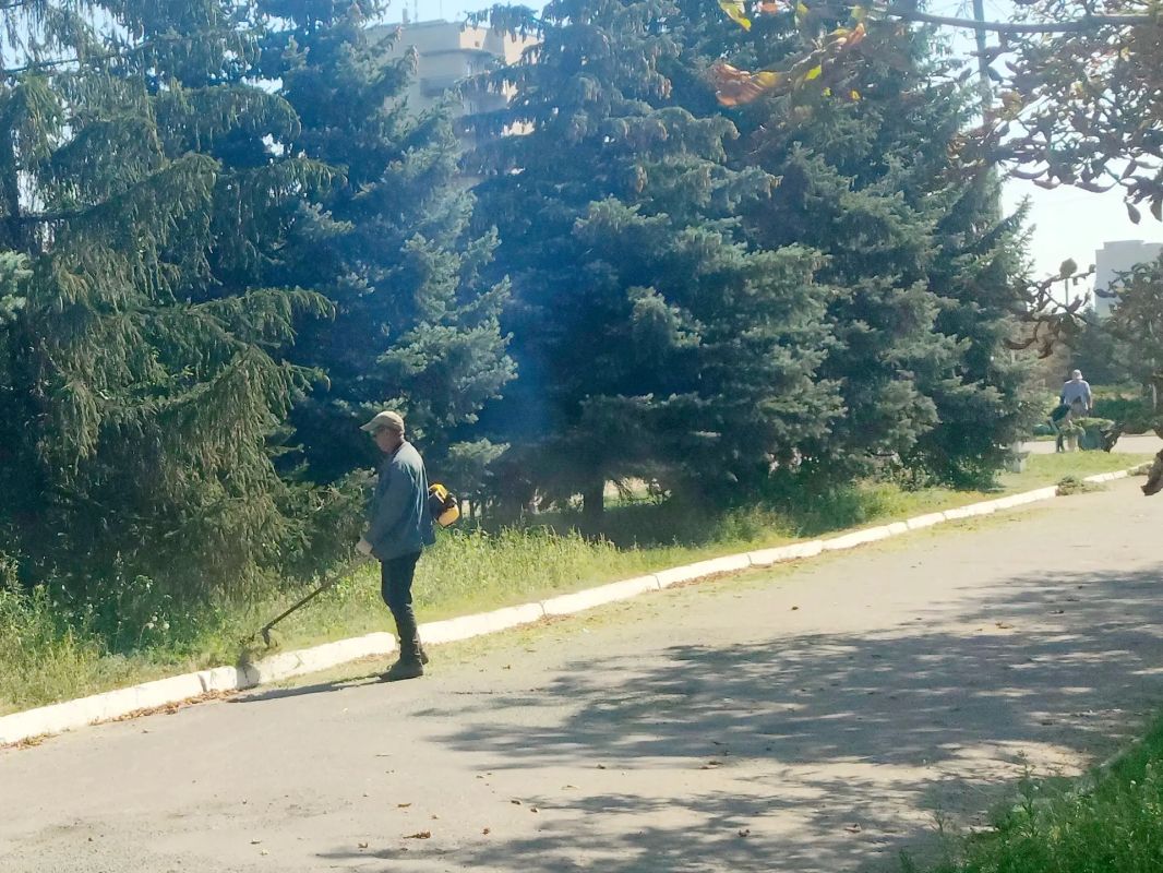 Благоустройство общественных пространств остается одной из ключевых задач в нашем муниципалитете, и в этом процессе активно участвуют как коммунальные службы, так и горожане Благоустройство общественных пространств остается одной из ключевых задач в нашем муниципалитете, и в этом процессе активно участвуют как коммунальные службы, так и горожане